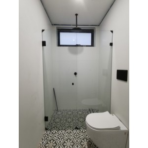 Hawo Frameless Wall To Wall Shower Screen 1701-1750 *2000